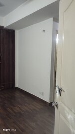 3 BHK + Servant Room 1365 Sq.Ft. Apartment in Paras Tierea