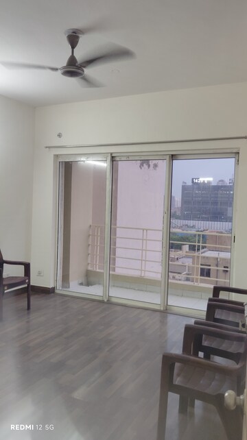 2 BHK Apartment For Rent in Paras Tierea, Sector 137