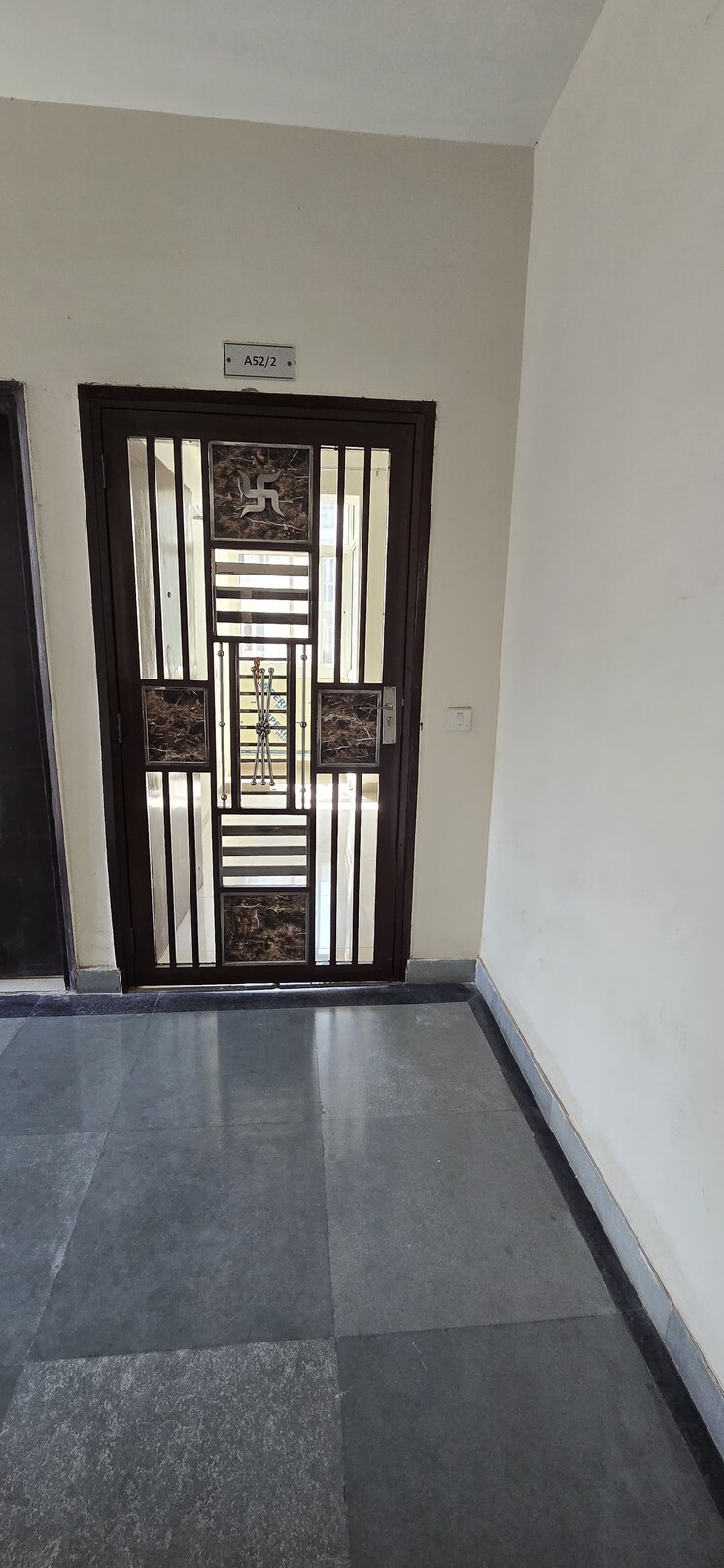 Room, wave-executive-floors 3 Bedroom 1129 Sq.Ft. Apartment In Wave City Ghaziabad 8617722