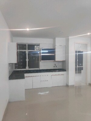 Room in 2 BHK Apartment at Breez Global Heights, Sohna Sector 33 – for Sale