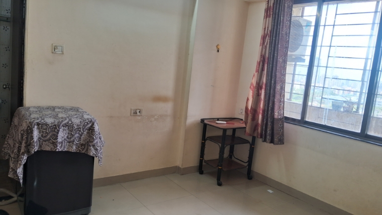 1 BHK Apartment For Rent in Ajmera Emerald