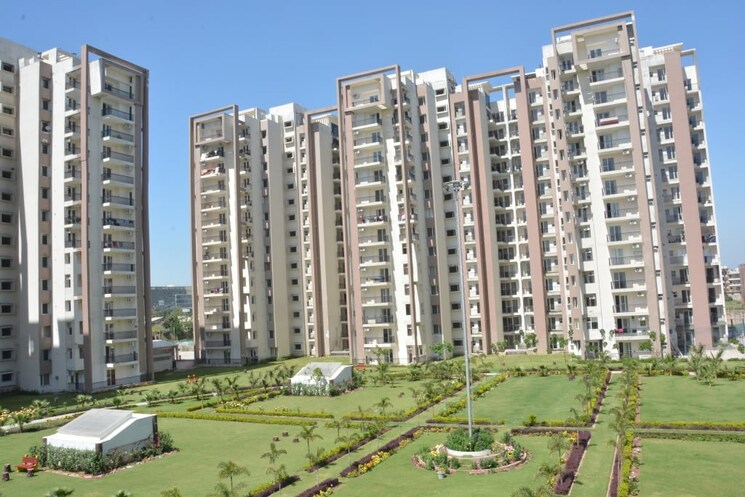 Exterior View, motia-citi-royal-business-park 3 Bedroom 1910 Sq.Ft. Apartment In Ambala Highway Zirakpur 8617726