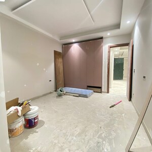 Room in 4 BHK Builder Floor at Vasant Kunj – for Sale