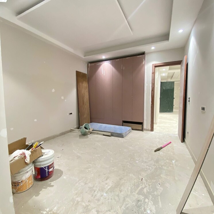 Room, vasant kunj 4 Bedroom 2800 Sq.Ft. Builder Floor In Vasant Kunj Delhi 8617776