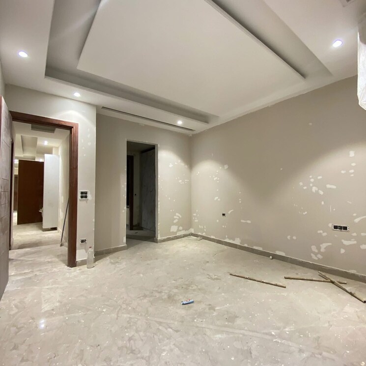 Room, vasant kunj 4 Bedroom 2800 Sq.Ft. Builder Floor In Vasant Kunj Delhi 8617776