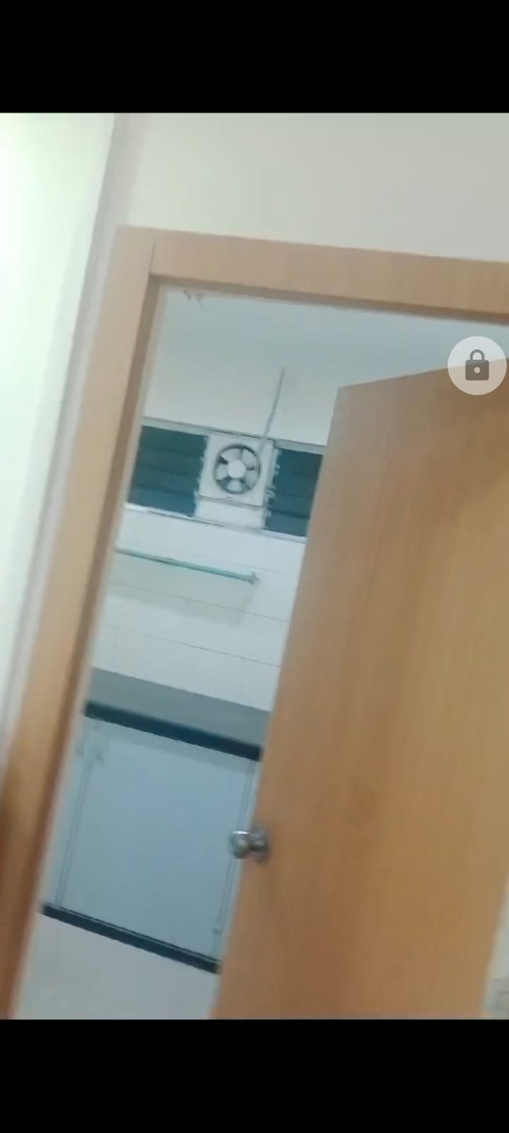 Office Space For Rent in Cresent Tower 