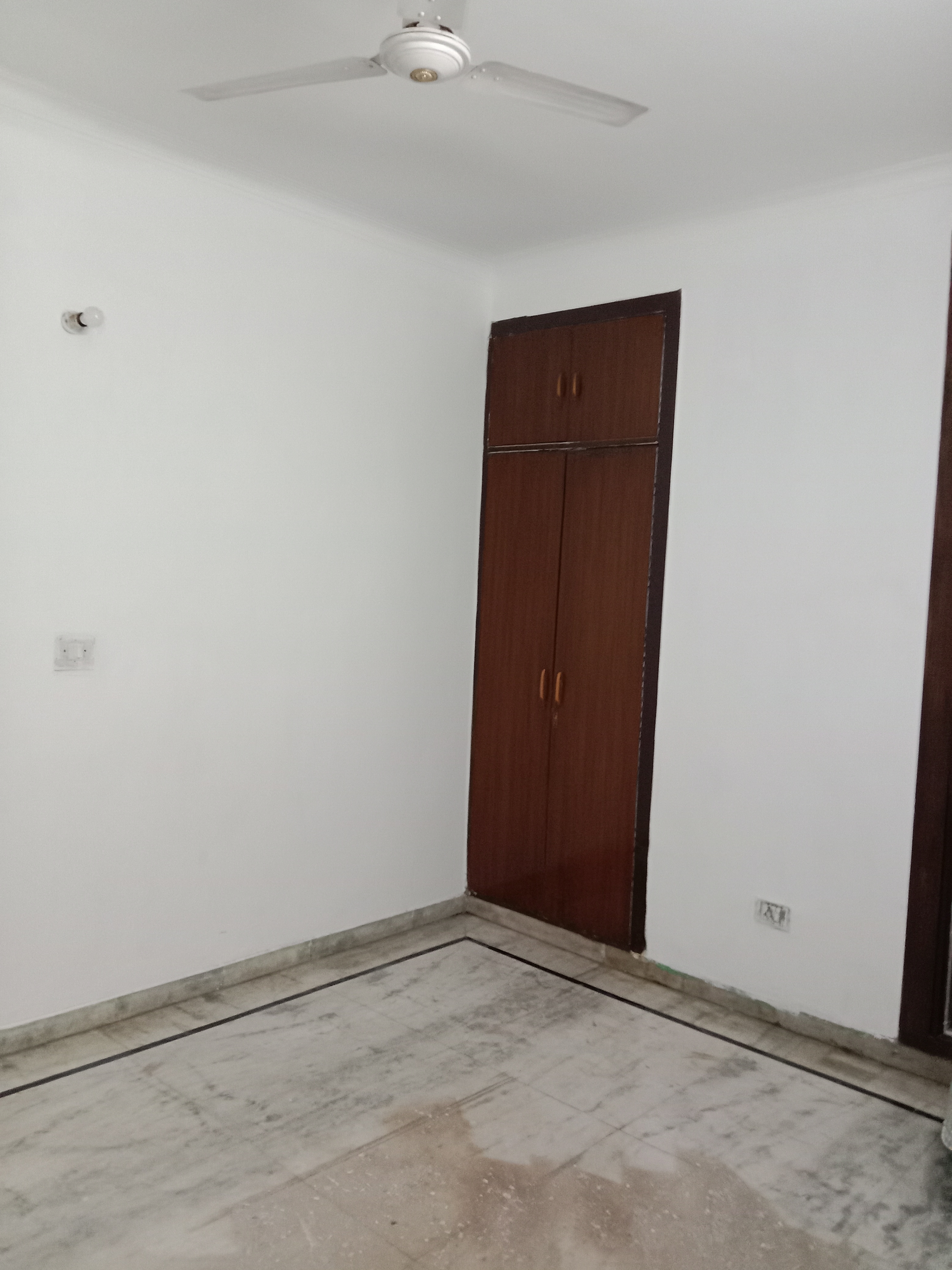 2 BHK Builder Floor For Sale in Mahima Associate 