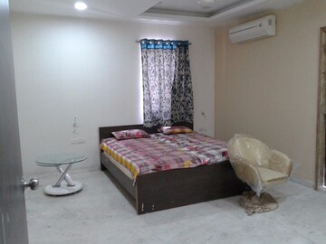 6+ BHK Apartment For Rent in Jivrajpark