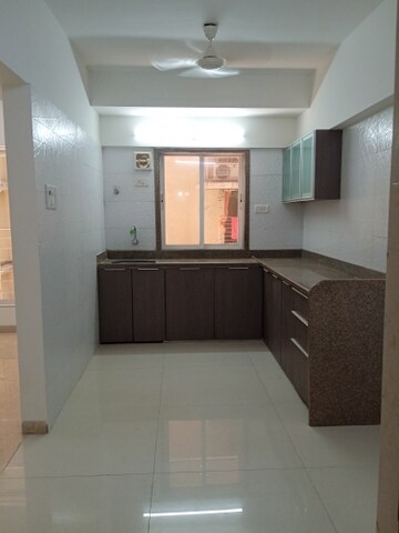 1.5 BHK Apartment For Sale in Andheri West