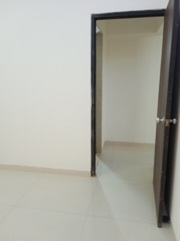 Room in 1.5 BHK Apartment at Andheri West – for Sale