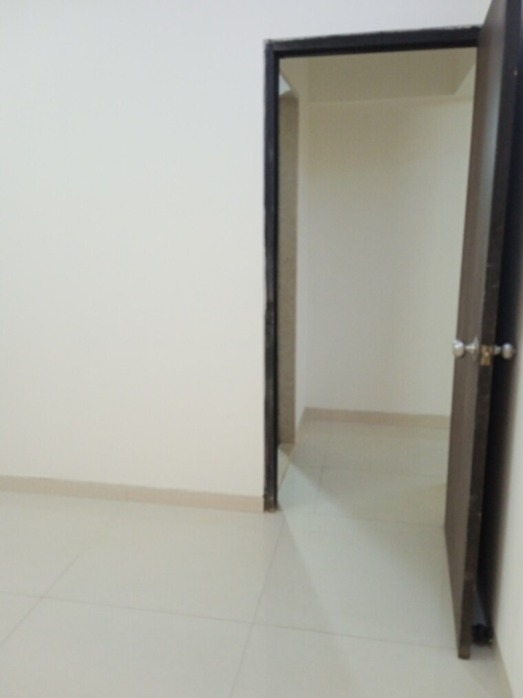 Room, andheri west 1.5 Bedroom 800 Sq.Ft. Apartment In Andheri West Mumbai 8617930