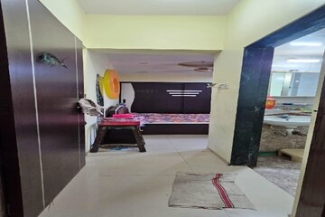 Room in 1 BHK Apartment at Pokhran Road No One – for Sale