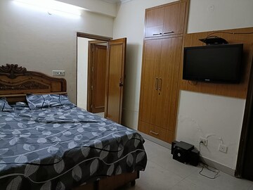 Bedroom in 1.5 BHK Apartment at Penta Homes, Vip Road – for Rent