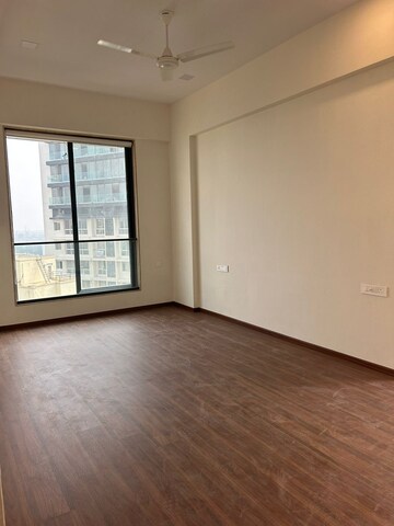 Room in 1 BHK Apartment at Nandivardhan Park Pallazzo, Dadar East – for Sale