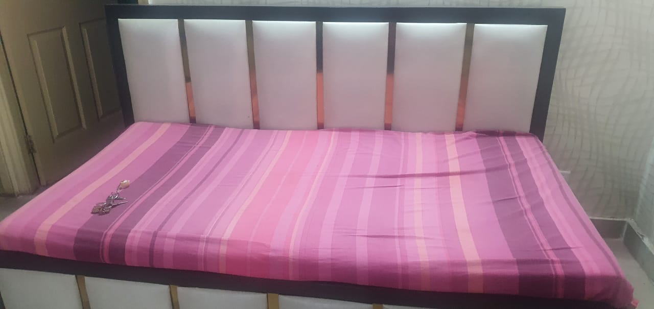 2.5 BHK Apartment For Rent in Ajnara Grand Heritage