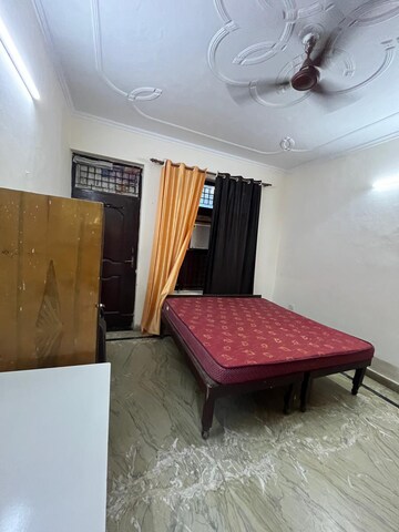 Bedroom in 2 BHK Independent House at Sector 22 – for Rent