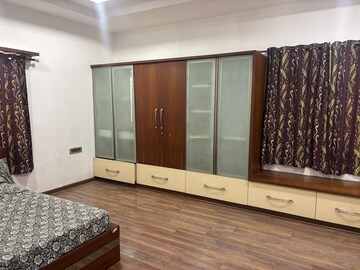 Room in 3 BHK Apartment at Sri Sai Homes kondapur, Kondapur – for Rent