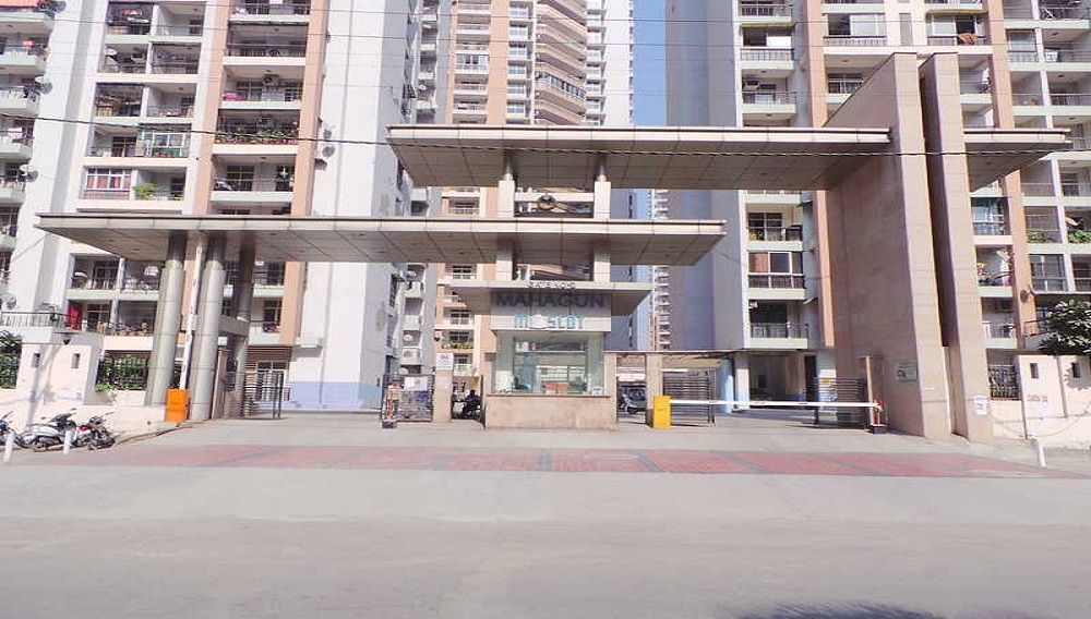 2 BHK + Pooja Room Apartment For Rent in Mahagun Mascot