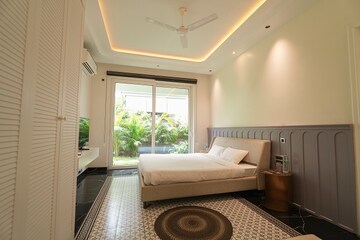 Living Room in 5 BHK Villa at Moira – for Sale