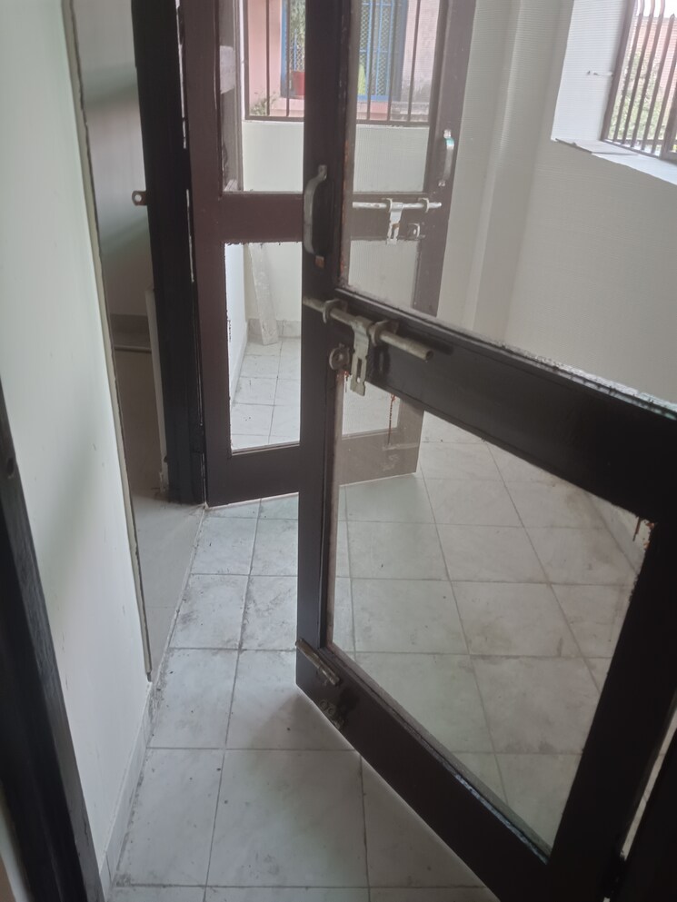 Kitchen, gaur-atulyam 3 Bedroom 742 Sq.Ft. Apartment In Omicron I Greater Noida Greater Noida 8618107