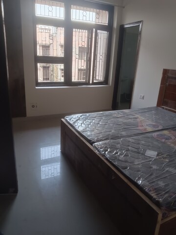 Bedroom in 3 BHK Apartment at Gaur Atulyam, Omicron I Greater Noida – for Rent