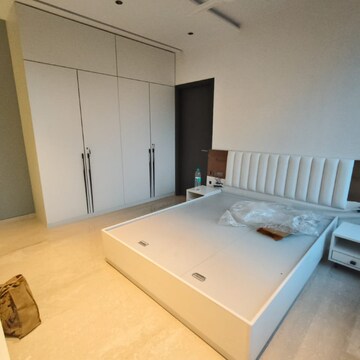 Team Area in 3 BHK Apartment at Oberoi Sky City, Khande Rao Dongari – for Rent