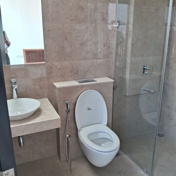 Bathroom in 4 BHK Apartment at Oberoi Sky City, Khande Rao Dongari – for Rent