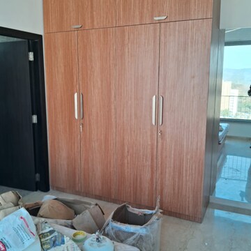 Furnished Amenities in 4 BHK Apartment at Oberoi Sky City, Khande Rao Dongari – for Rent