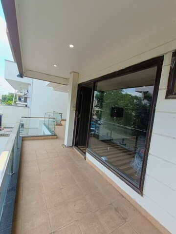 3 BHK Apartment For Rent in Relaxo Apartment, Sector 46