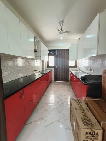 Kitchen in 3 BHK Apartment at Relaxo Apartment, Sector 46 – for Rent