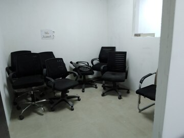 Team Area in  Office Space in IT/SEZ at Logix Park, Sector 16 – for Rent