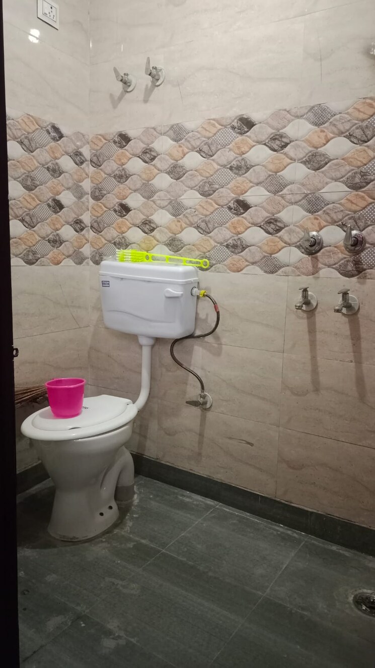 Master Bedroom, govindpuri 1 RK 300 Sq.Ft. Builder Floor In Govindpuri Delhi 8618234