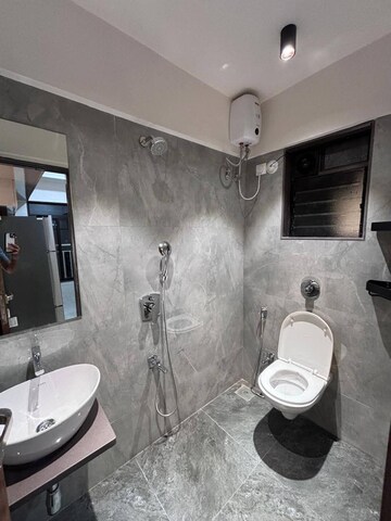 Bathroom in 1 BHK Apartment at Andheri West – for Rent