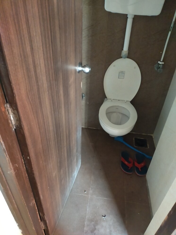 Bathroom, raunak-city 1 Bedroom 650 Sq.Ft. Apartment In Kalyan West Thane 8618272