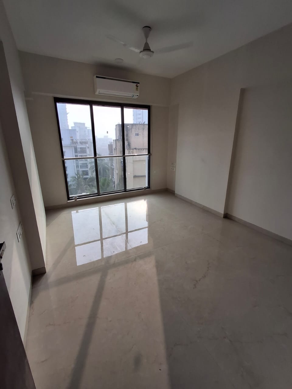 2 BHK 845 Sq.Ft. Apartment in Sindhi Society