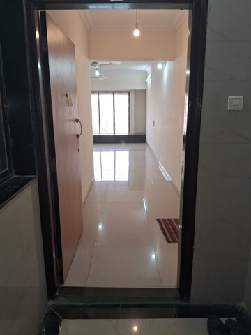 Living Room in 2 BHK Apartment at Sion – for Rent