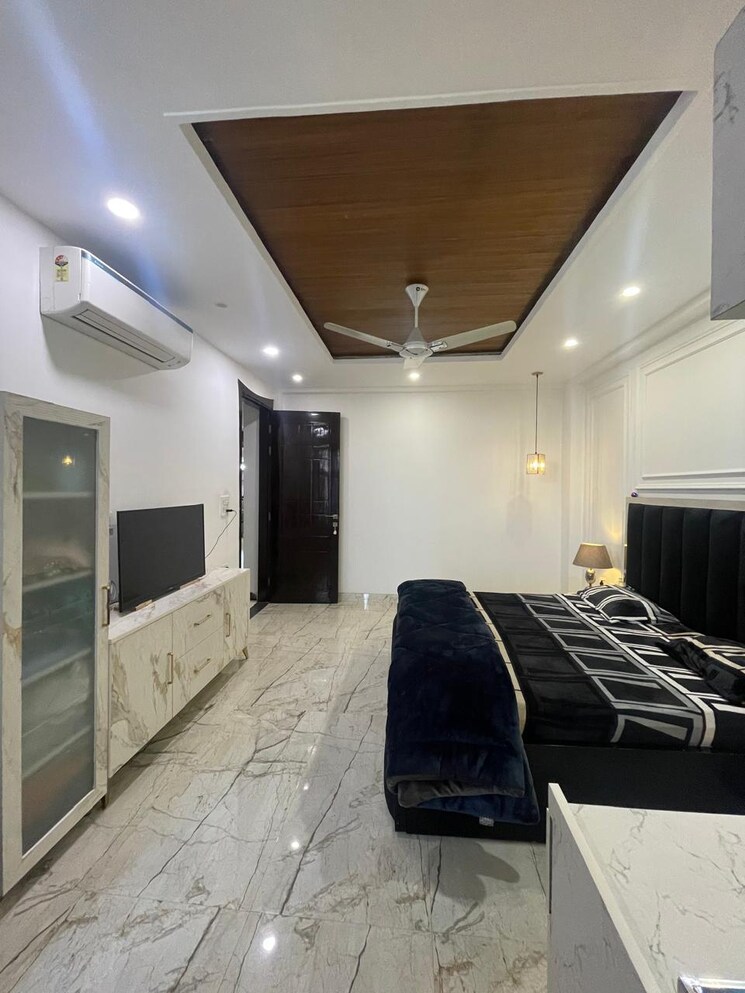 Kitchen, parklands 4 Bedroom 305 Sq.Yd. Builder Floor In Sector 85 Faridabad 8618368