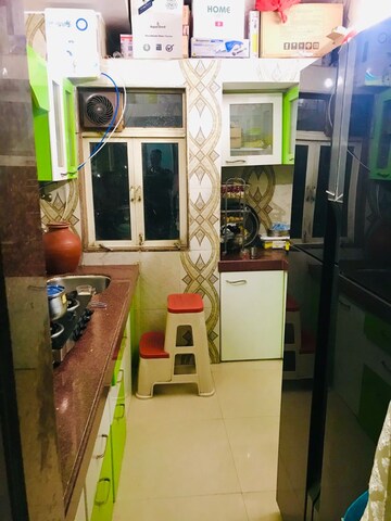 Master Bedroom in 2 BHK Apartment at Thane West – for Sale