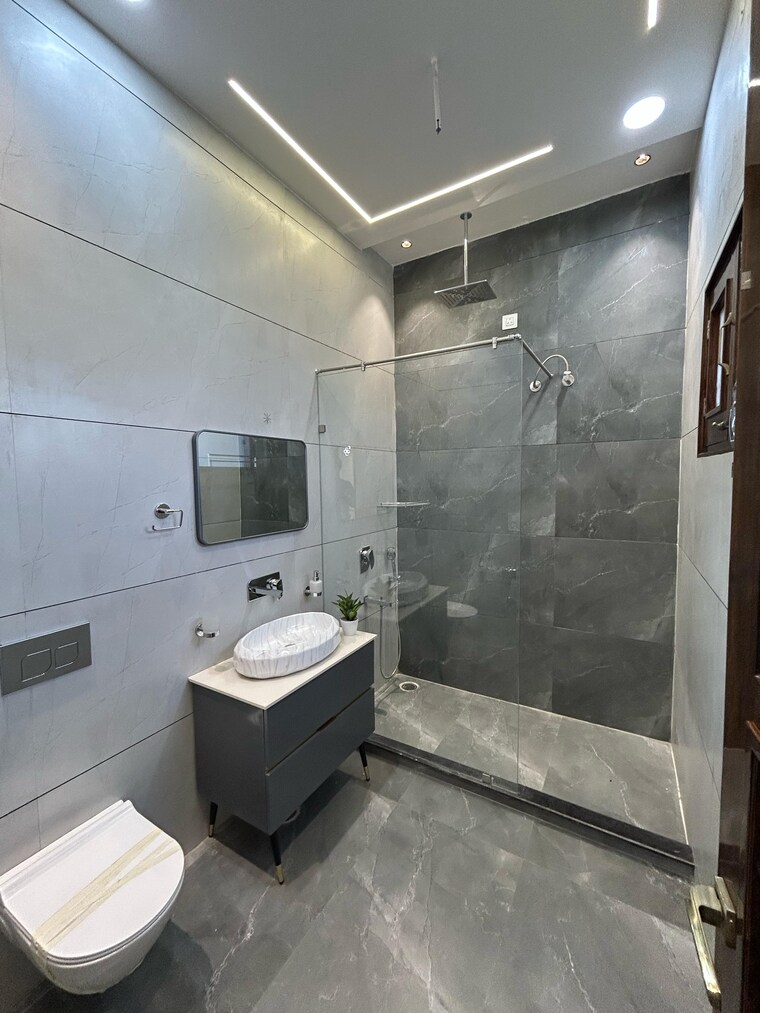 Bathroom, sector 125 5 Bedroom 383 Sq.Yd. Independent House In Sector 125 Mohali 8618459