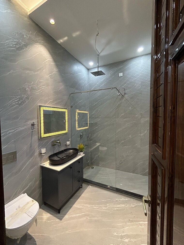 Bathroom, sector 125 5 Bedroom 383 Sq.Yd. Independent House In Sector 125 Mohali 8618459