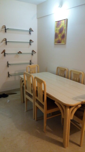 Team Area in 6+ BHK Builder Floor at Dilsukh Nagar – for Sale