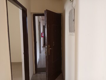 Building Lobby in 3.5 BHK Apartment at Divine Meadows, Sector 108 – for Sale