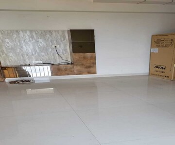 Living Room in 1 BHK Apartment at Dadar East – for Rent