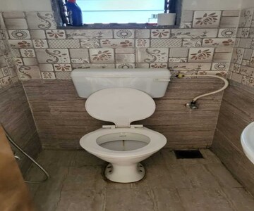 Bathroom in 1 BHK Apartment at Dadar East – for Rent