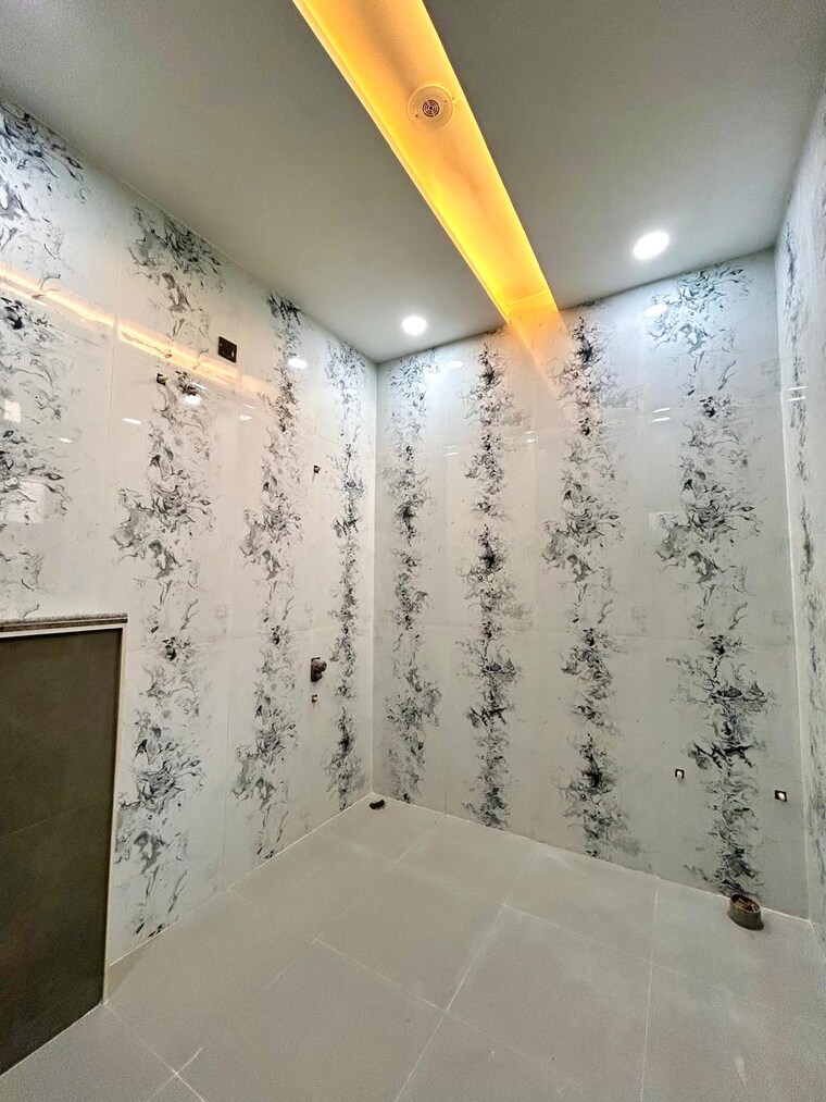 Bathroom, sector 125 5 Bedroom 233 Sq.Yd. Independent House In Sector 125 Mohali 8618515