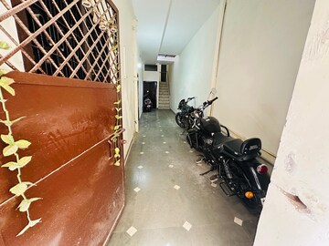 Parking in 6+ BHK Independent House at Ghukna – for Sale