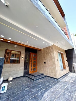 Parking in 5 BHK Independent House at Sector 125 – for Sale