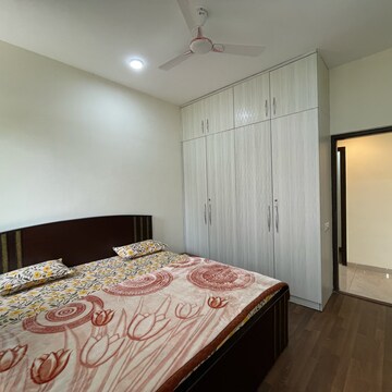 Bedroom in 4 BHK Builder Floor at BPTP Amstoria, Sector 102 – for Rent