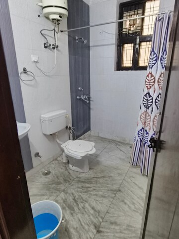 Bathroom in 3 BHK Builder Floor at Kohli One Malibu Town, Sector 47 – for Rent