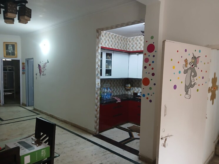 Room, vaishali sector 5 4 Bedroom 1200 Sq.Ft. Builder Floor In Vaishali Sector 5 Ghaziabad 8618565